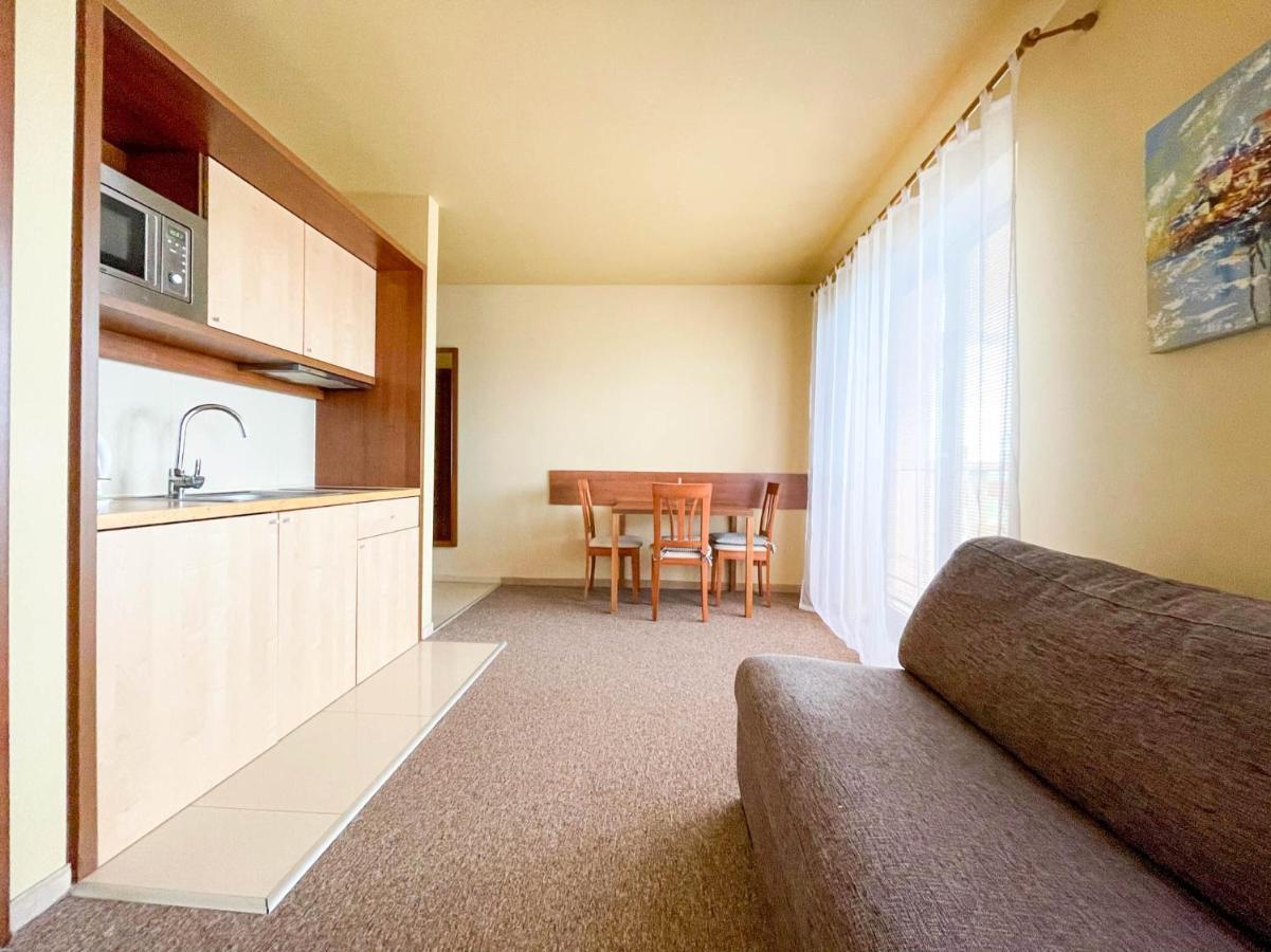 Apartment With Terrace & Amazing View Vel'ka Lomnica Exterior foto